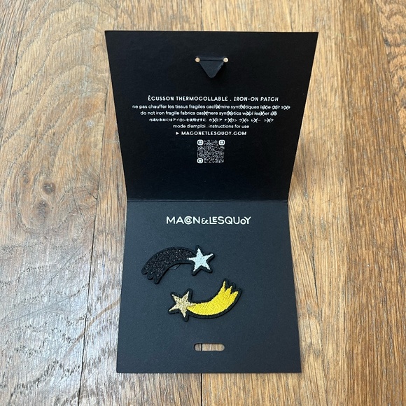 Macon et Lesquoy Embroidered Iron-on patch - Picture 4 of 5